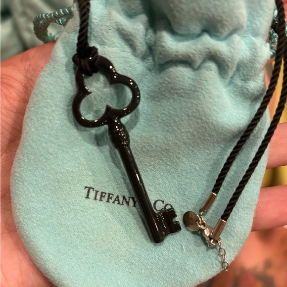 Tiffany & co key pendant - Picture 2 of 3
